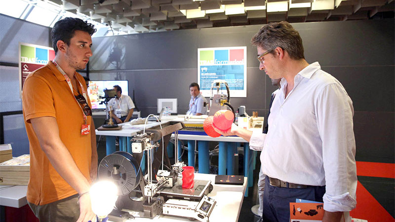 Open Innovation: puntare sulla contaminazione tra aziende e startup per rendere competitive le imprese